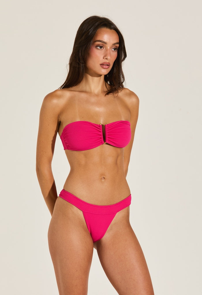 Laya Official featured image